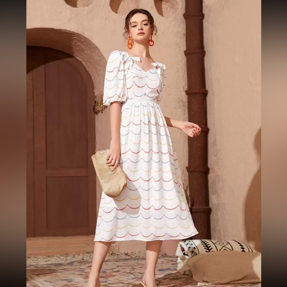 Wave Print Lantern Sleeve Double Button Dress